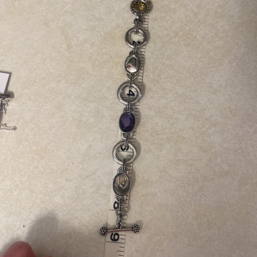 💎bundle 3 jewelry for $20! Lia Sophia Toggle Bracelet